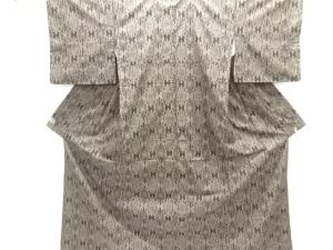 花立涌模様織り出し本場泥大島紬着物(5マルキ)